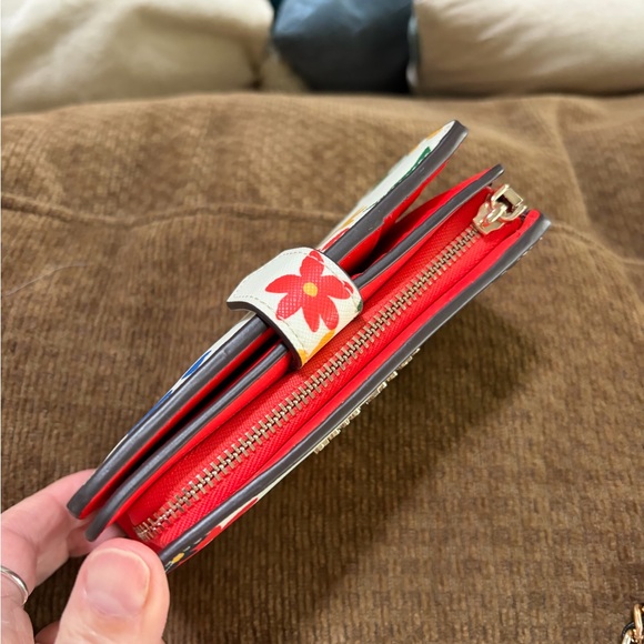 Kate Spade Multicolor Floral Wallet - Picture 8 of 9